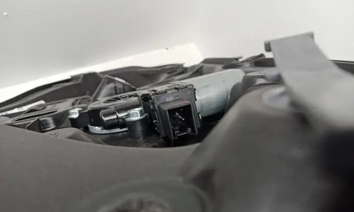 Mazda CX-3 (2018 - ) D09L5997X Электростеклоподъемник передний (комплект) — фото 4