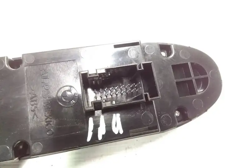 BMW X5 E70 (2006 - 2013) 9218044 Кнопка стеклоподъемников — фото 5