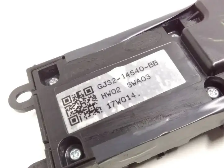 Land Rover Range Rover Evoque L538 (2015 - 2018) GJ3214540BB Блок кнопок стеклоподъемников — фото 3