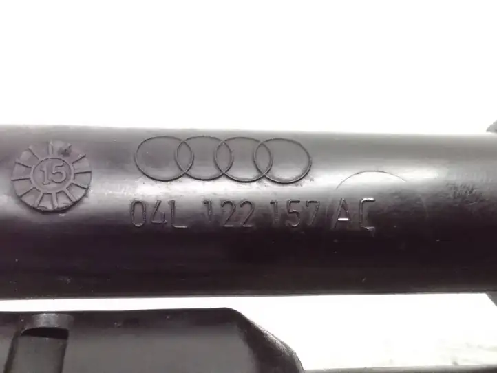 Audi A6 C7 (2014 - 2018) 04L122157AC Шланги системы охлаждения — фото 3