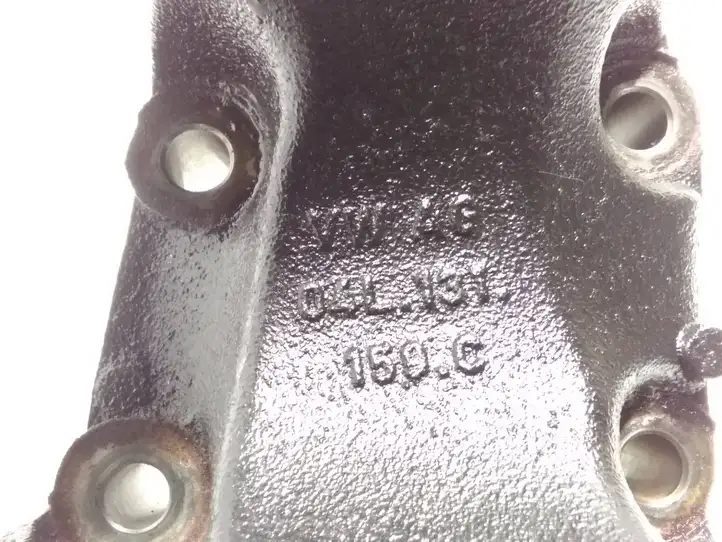Audi A6 C7 (2014 - 2018) 04L131159C Кронштейн двигателя — фото 4
