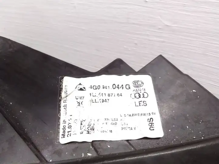 Audi A6 C7 (2014 - 2018) 4G0941044G Передняя фара — фото 4