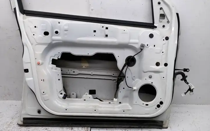 Nissan Qashqai (2010 - 2013) Дверь — фото 5