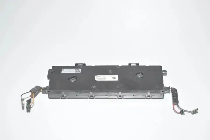 BMW X3 F25 (2010 - 2017) 9227772 Усилитель антенны — фото 1