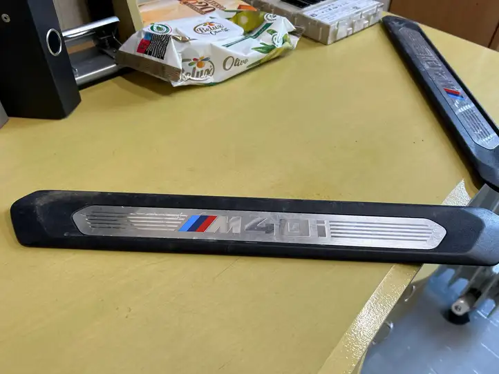 BMW X3 G01 (2018 - 2024) 8089579 Внутренняя отделка переднего порога — фото 3