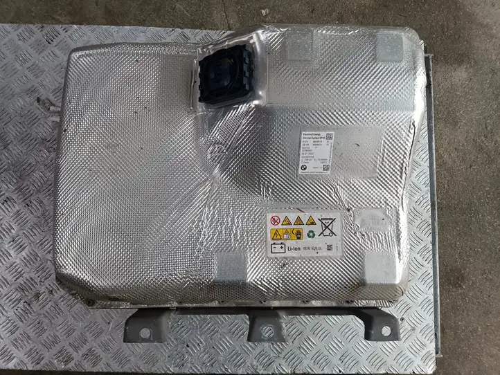 Mini Cooper Countryman F60 (2020 - 2023) 8854016 Аккумулятор гибридного / электрического автомобиля — фото 1