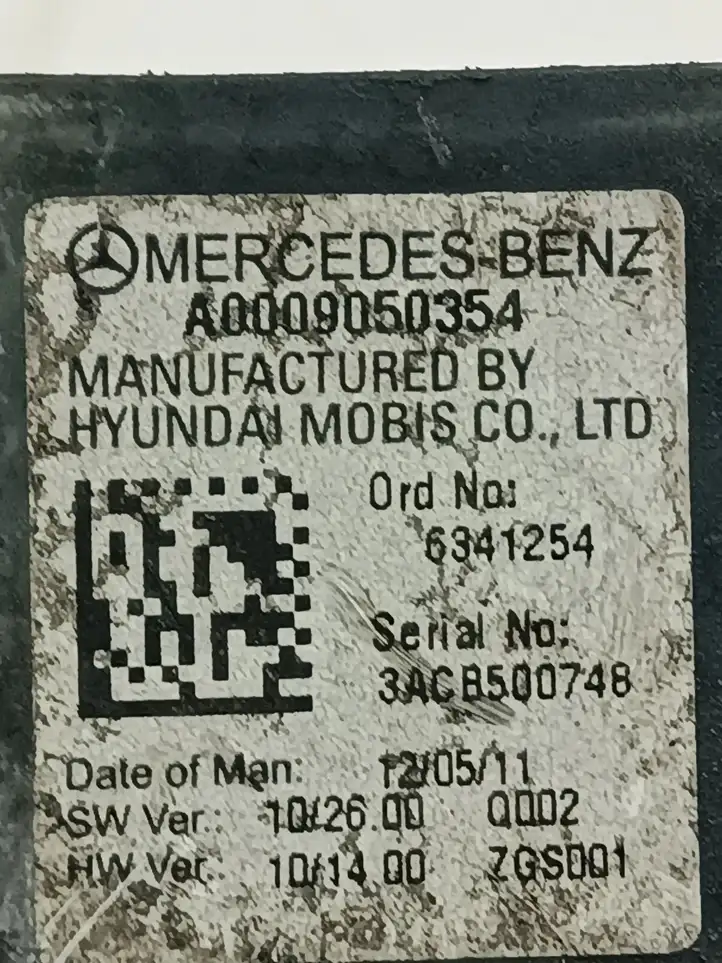 Mercedes-Benz E A207 (2010 - 2017) A0009050354 Минусовой провод аккумулятора — фото 2