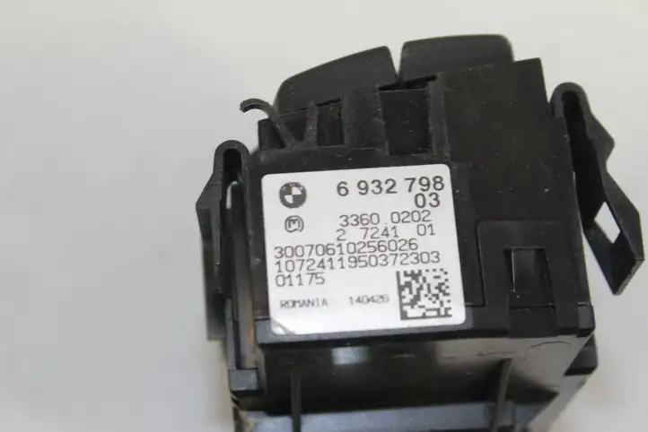 BMW 3 E90 E91 (2005 - 2012) 6932798 Включатель фонарей — фото 4