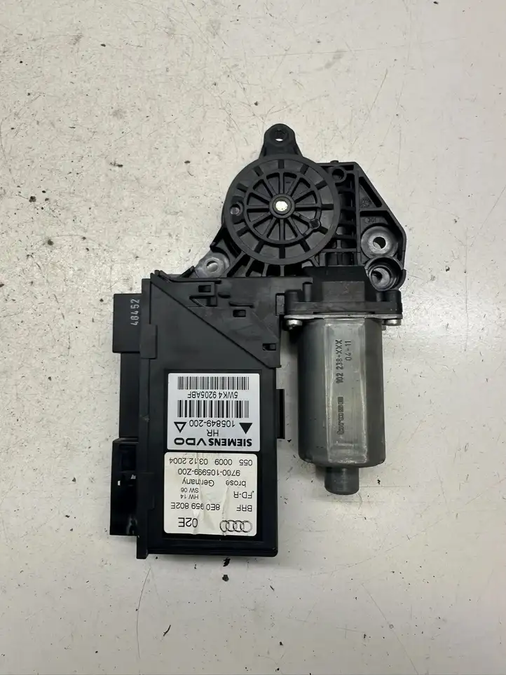 Audi A4 S4 B7 8E 8H (2004 - 2009) 8E0959802E Стеклоподъемник задней двери — фото 1