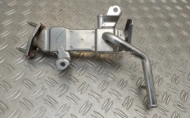 Toyota Prius+ (ZVW40) (2011 - 2018) 2560137010 Охладитель клапана EGR — фото 4
