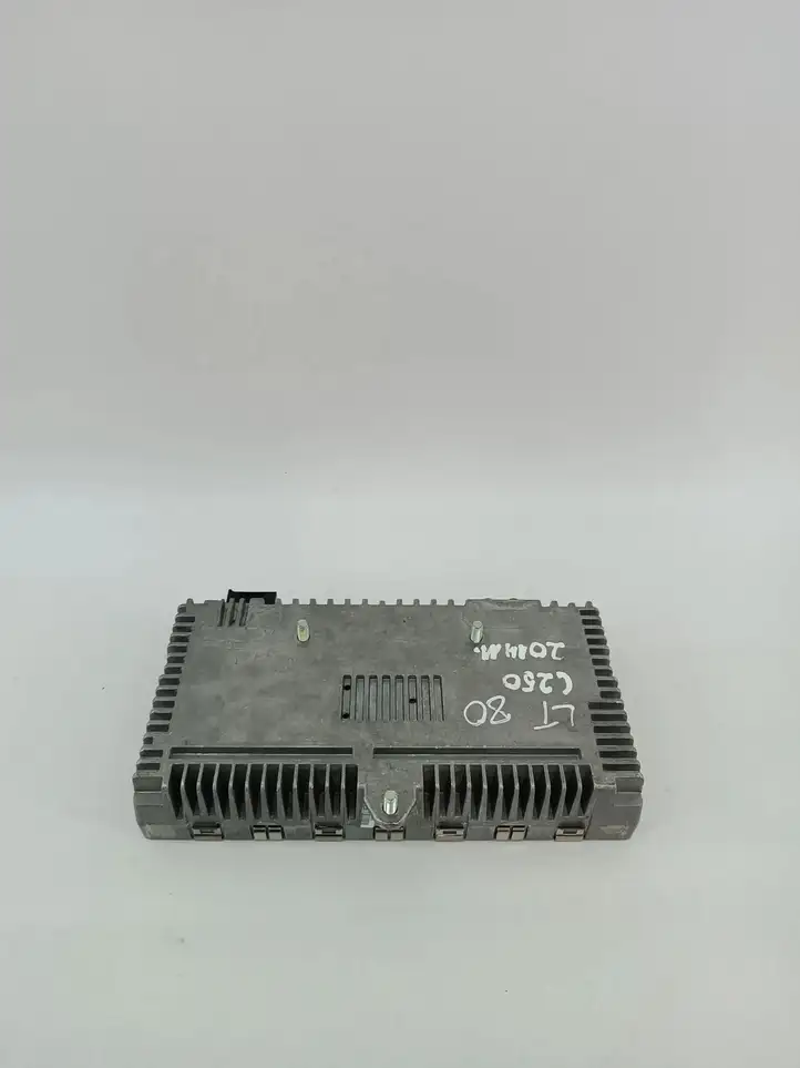 Mercedes-Benz C W204 (2007 - 2014) A1669003407 Блок Hi-Fi аудиосистемы — фото 4
