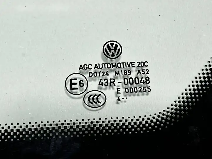 Volkswagen Golf VII (2013 - 2019) 5G9845297 Заднее боковое стекло — фото 3