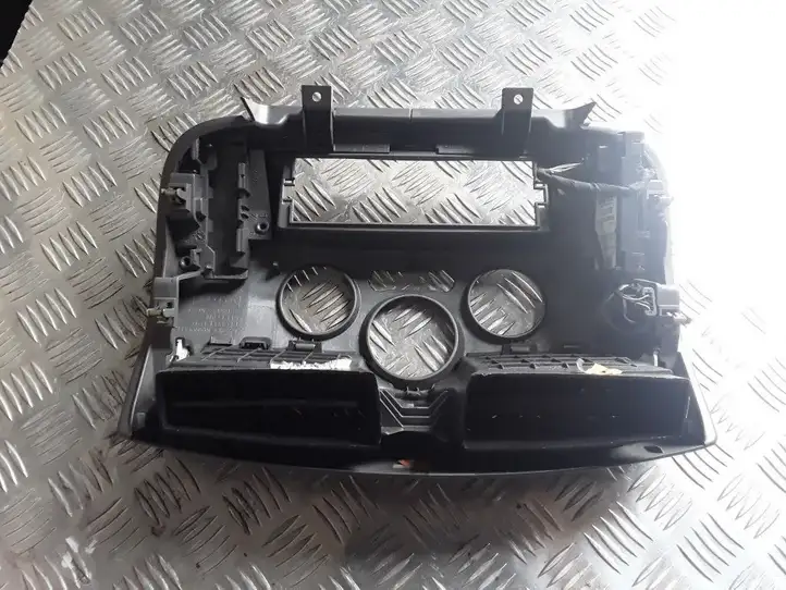 Renault Scenic II - Grand scenic II (2003 - 2006) 8200233719 Отделка внутренней панели салона — фото 2