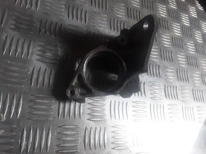 Renault Megane II (2002 - 2005) 8200167544 Кронштейн подвесного подшипника — фото 1