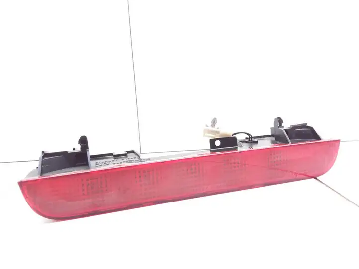Nissan X-Trail T30 (2001 - 2007) STANLEYP1842 Дополнительный стоп фонарь — фото 1
