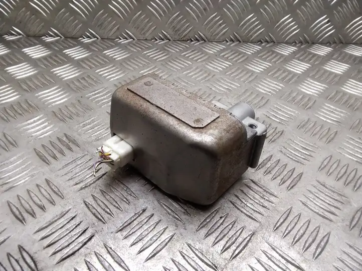 Toyota Corolla Verso AR10 (2004 - 2009) 450200F1 Блокиратор руля — фото 2