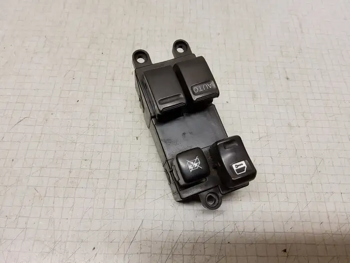 Nissan Almera N16 (2000 - 2010) Кнопка стеклоподъемников — фото 1