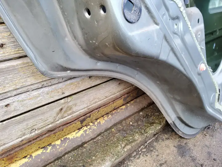 Nissan Almera N16 (2000 - 2010) Задняя дверь — фото 2