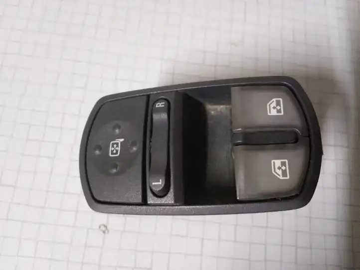 Opel Corsa D (2006 - 2010) 13258522AD Блок кнопок стеклоподъемников — фото 1