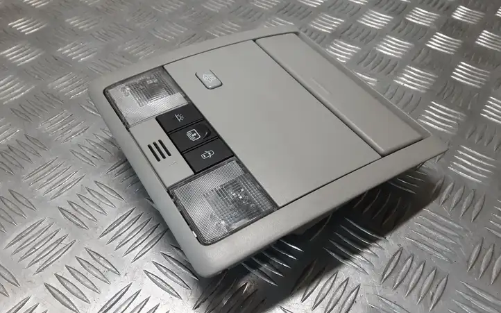 Toyota Verso (2009 - 2012) 812600F142 Передняя подсветка — фото 2