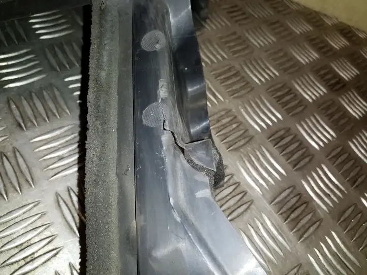 Nissan Juke I F15 (2010 - 2018) 62822BA61A Дефлектор воздуха — фото 4