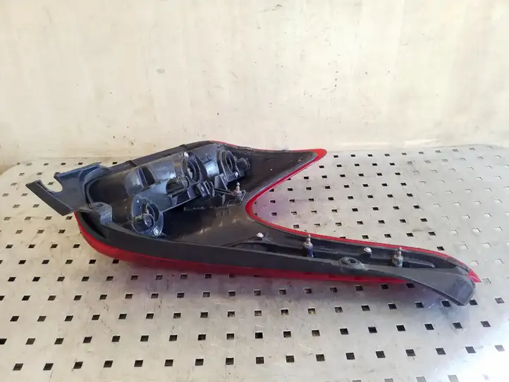 Nissan Juke I F15 (2010 - 2018) ICHIKOHVALEOT003 Задний фонарь в кузове — фото 3