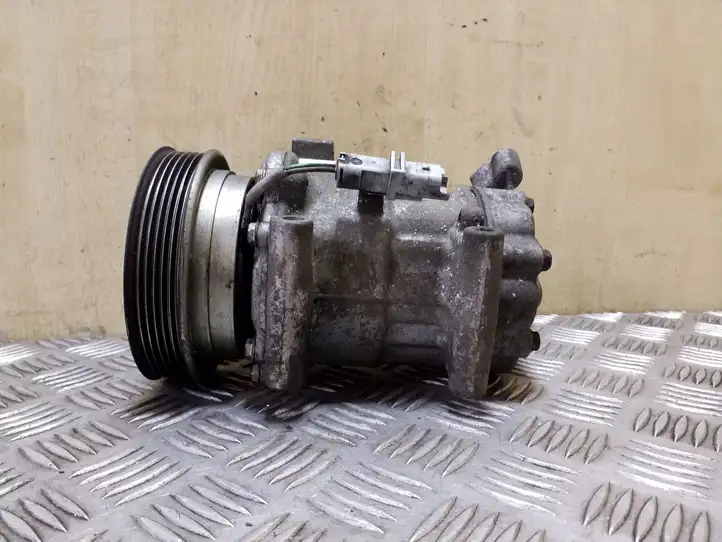 Nissan Juke I F15 (2010 - 2018) 92600AZ74A Компрессор (насос) кондиционера воздуха — фото 7