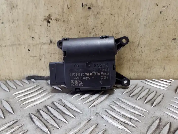Volkswagen Tiguan (2007 - 2011) 0132801342 Двигатель задвижки потока воздуха — фото 1