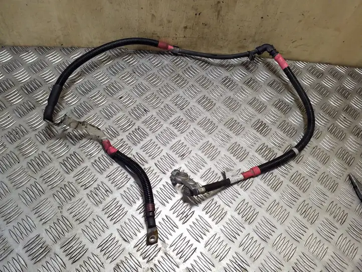 Mini Cooper Countryman R60 (2010 - 2016) 9808498 Плюсовой провод аккумулятора — фото 3