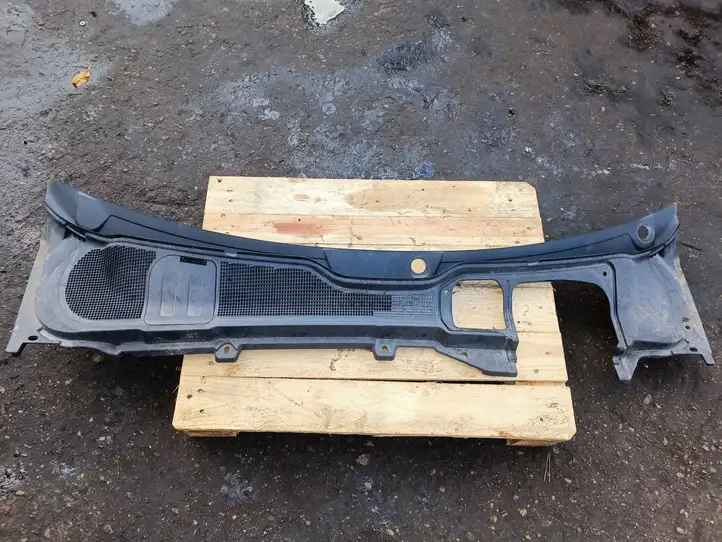 Land Rover Range Rover Evoque (2011 - 2015)  BJ32021B43 Накладки стеклоочистителей (жабо)