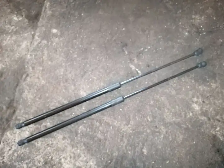 Volkswagen Touran III (2016 - )  5TA823359C  Амортизатор капота