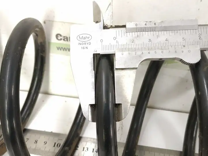 Toyota Yaris (2005 - 2009)  DALISID3304 Пружина