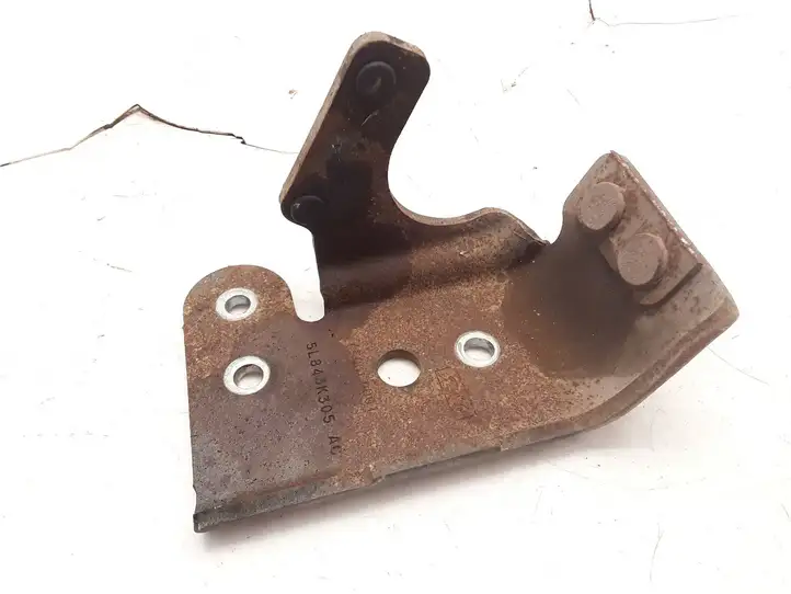 Mazda Tribute (2004 - 2007) 5L843K305AC Кронштейн двигателя — фото 3