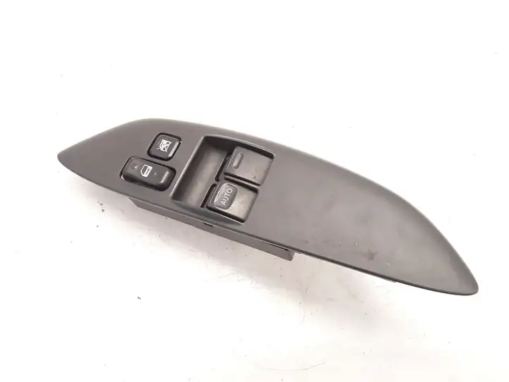 Toyota Yaris (2005 - 2009) Кнопка стеклоподъемников — фото 1