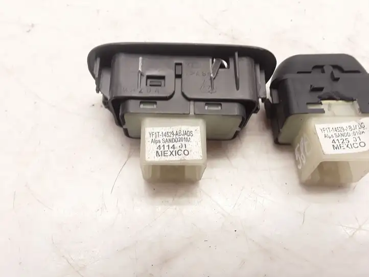 Mazda Tribute (2004 - 2007) YF1T14529ABJADS Кнопка стеклоподъемников — фото 6