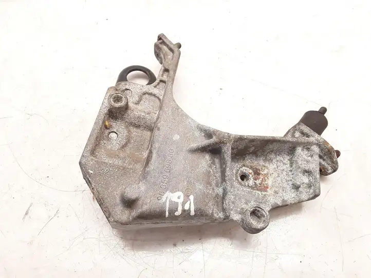 Peugeot 206 (1998 - 2012) 9635969880 Кронштейн двигателя — фото 1