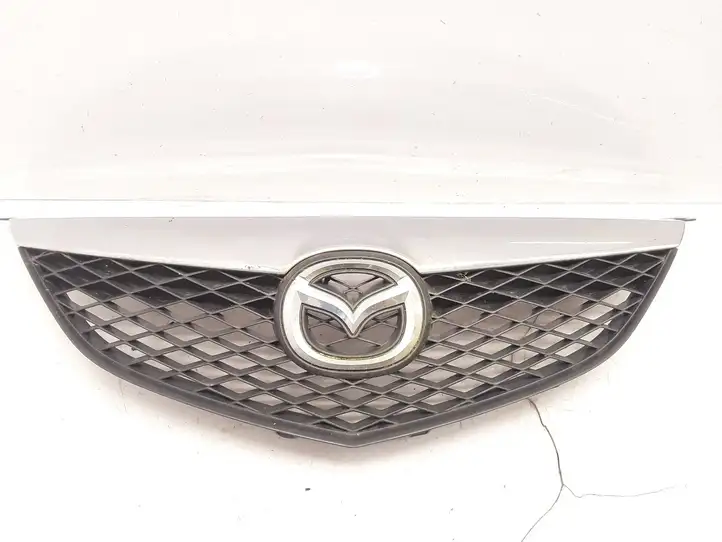 Mazda 6 (2002 - 2005) GJ6A50712 Верхняя решетка радиатора — фото 1