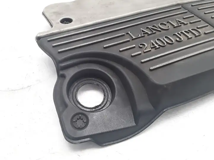 Lancia Thesis (2001 - 2009) 156031574 Крышка двигателя декоративная — фото 6