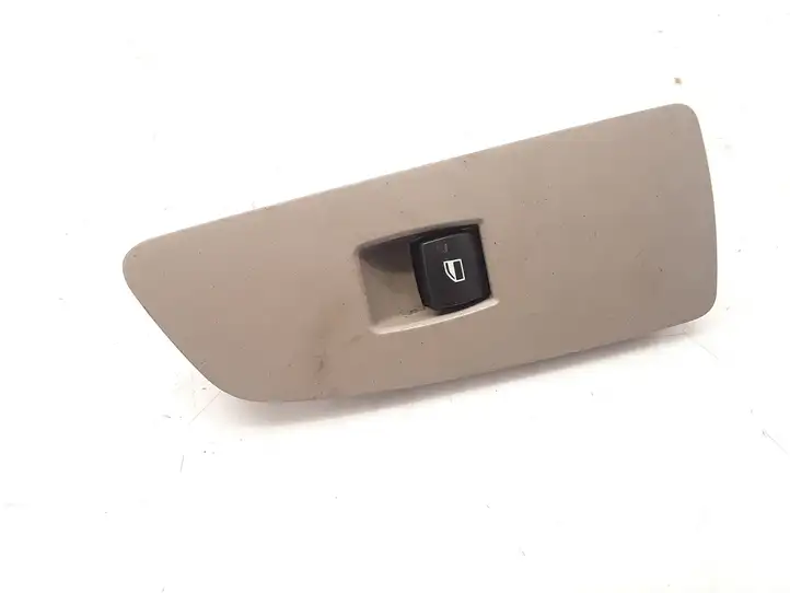 BMW 1 E81 E87 (2004 - 2011) 6970244 Кнопка стеклоподъемников — фото 2