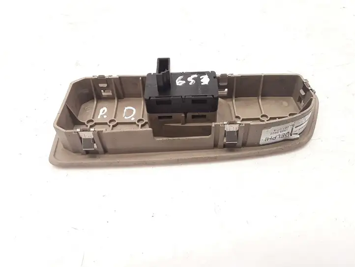 BMW 1 E81 E87 (2004 - 2011) 6970244 Кнопка стеклоподъемников — фото 4