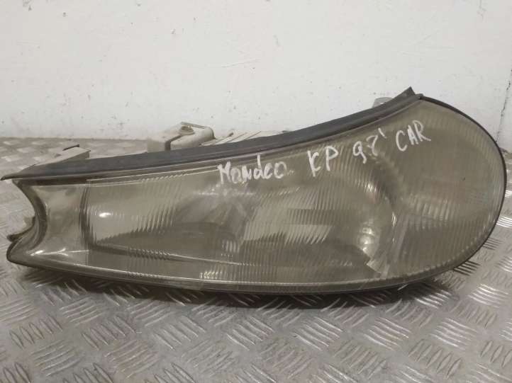 305235322 Ford Mondeo MK II Priekinis žibintas