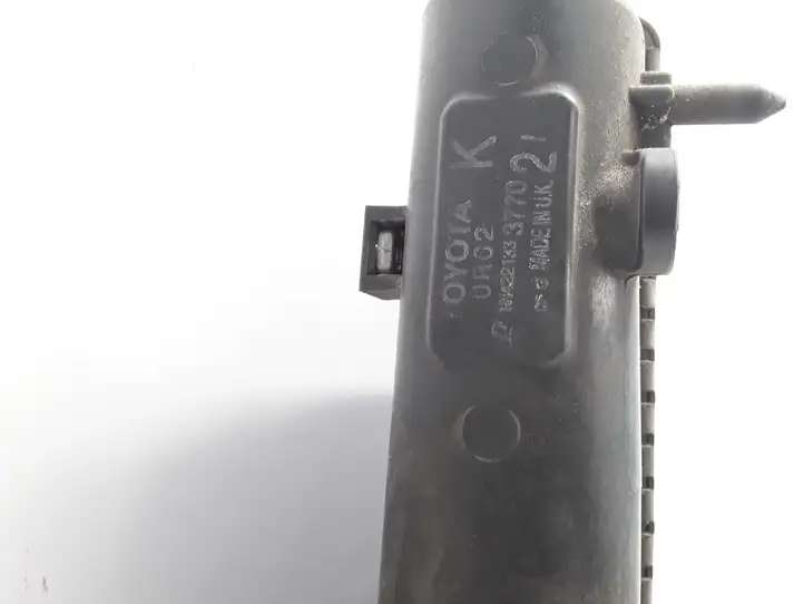 Toyota Avensis T250 (2006 - 2009) MN4221333770 Радиатор охлаждающей жидкости двигателя — фото 2