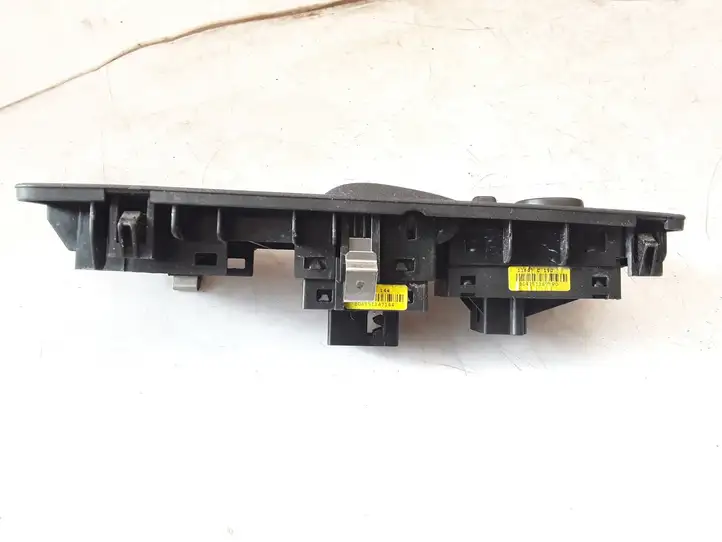 Fiat Bravo (2007 - 2014) 735423372 Блок кнопок стеклоподъемников — фото 3