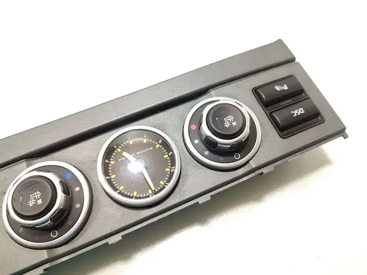Land Rover Range Rover L322 (2005 - 2009) YUL501270 Включатель обогрева — фото 2