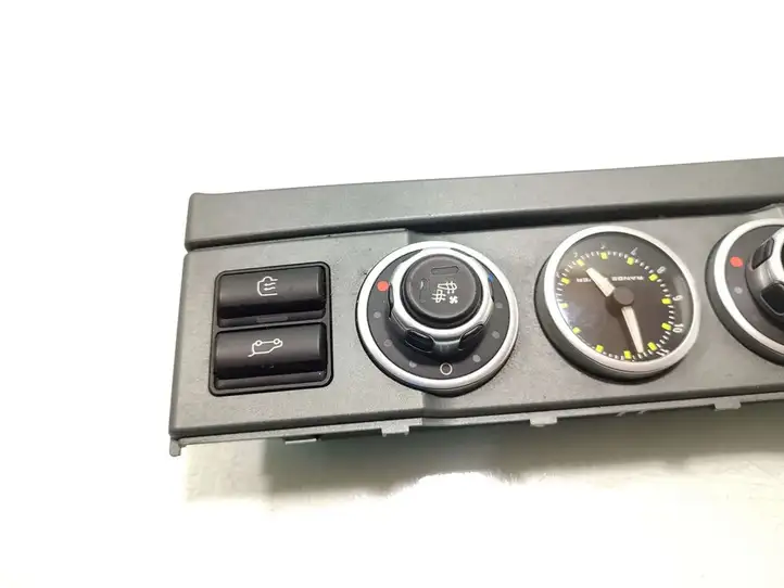 Land Rover Range Rover L322 (2005 - 2009) YUL501270 Включатель обогрева — фото 3