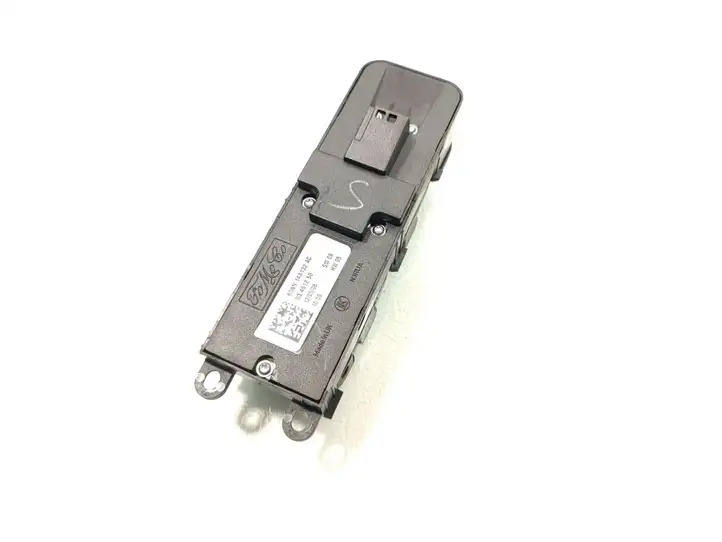 Land Rover Freelander 2 - LR2 (2006 - 2010) 6G9N-14A132-AC Блок кнопок стеклоподъемников — фото 4