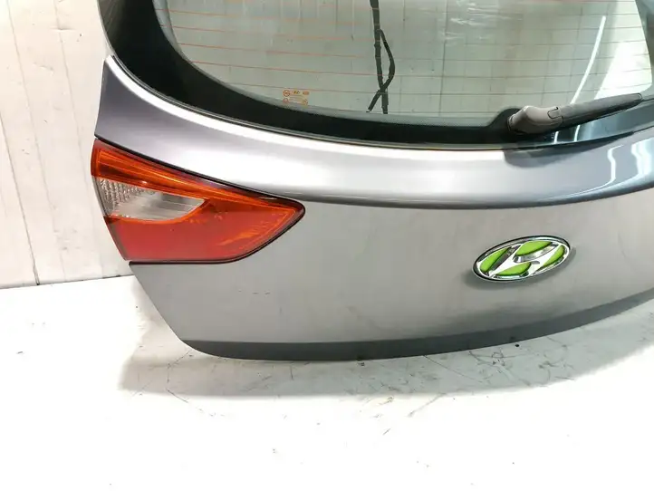 Hyundai i30 (2007 - 2012) Крышка багажника — фото 5