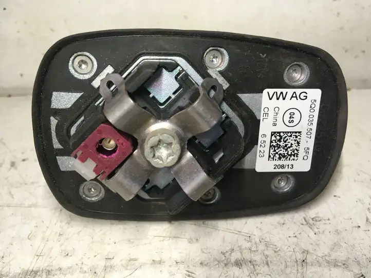 Skoda Octavia Mk3 (5E) (2013 - 2019) 5Q0035507Q GPS антенна — фото 2