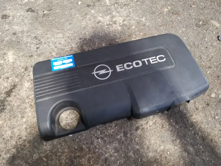 Opel Astra H (2004 - 2009) 315829598 Крышка двигателя декоративная — фото 1