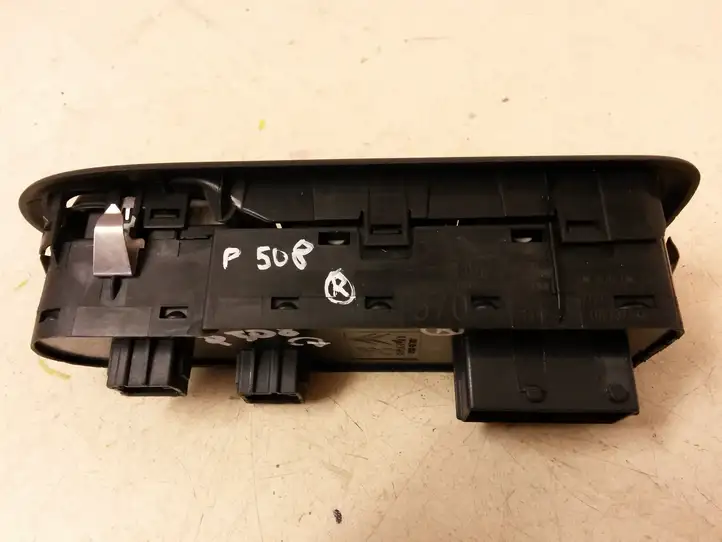 Peugeot 508 (2014 - 2018) 98026370ZD Блок кнопок стеклоподъемников — фото 4